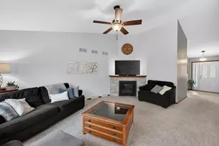 2646 Saw Tooth Dr, Fitchburg, WI 53711 - Photo 11