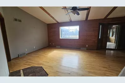 1621 Sapphire Way, Sun Prairie, WI 53590 - Photo 5