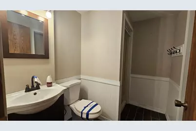 1621 Sapphire Way, Sun Prairie, WI 53590 - Photo 33