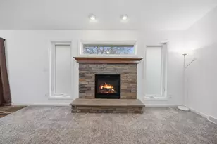 8 Gailen Ln, Milton, WI 53563 - Photo 9