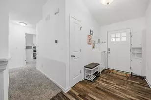 8 Gailen Ln, Milton, WI 53563 - Photo 5