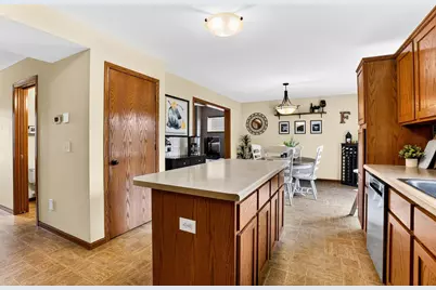 10 Banner Circle, Madison, WI 53718 - Photo 21