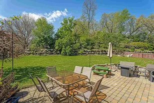 10 Banner Cir, Madison, WI 53718 - Photo 11