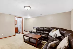 10 Banner Cir, Madison, WI 53718 - Photo 39
