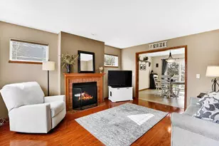 10 Banner Cir, Madison, WI 53718 - Photo 5