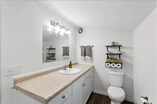W9354 Oakland Rd, Cambridge, WI 53523 - Photo 7