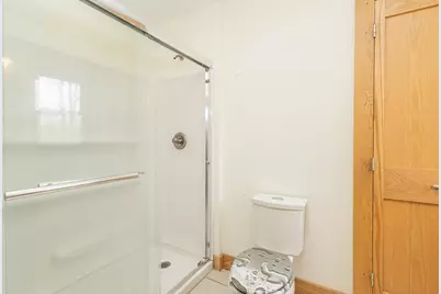 13800 W Valley Road, East Dubuque, IL 61025 - Photo 15