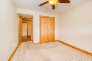 13800 W Valley Rd, East Dubuque, IL 61025 - Photo 25
