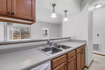 2824 Pleasant View Road #202, Middleton, WI 53562 - Photo 11