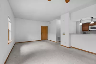 2824 Pleasant View Road #202, Middleton, WI 53562 - Photo 3