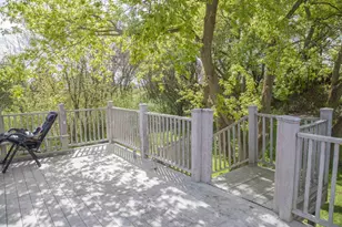 819 Spellman St, Mount Horeb, WI 53572 - Photo 25