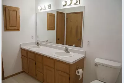 819 Spellman Street, Mount Horeb, WI 53572 - Photo 17