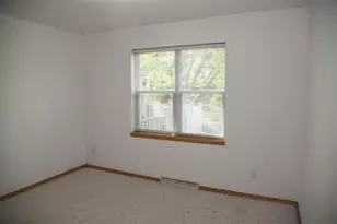 819 Spellman St, Mount Horeb, WI 53572 - Photo 15