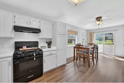 4389 Curry Lane, Windsor, WI 53598 - Photo 13