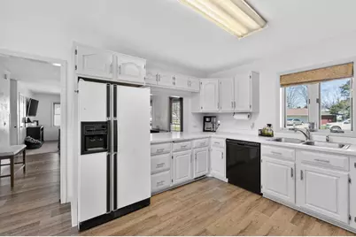 4389 Curry Lane, Windsor, WI 53598 - Photo 11