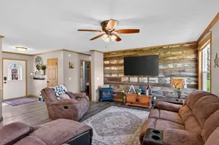 688 Bliven Rd, Edgerton, WI 53534 - Photo 15