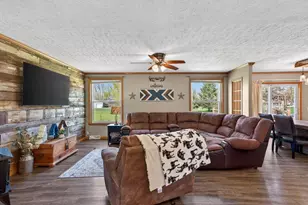 688 Bliven Rd, Edgerton, WI 53534 - Photo 13