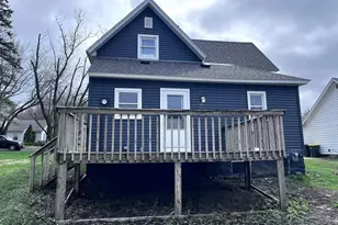 202 N East St, La Valle, WI 53941 - Photo 5