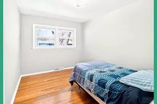 4920 Maher Ave, Madison, WI 53716 - Photo 5