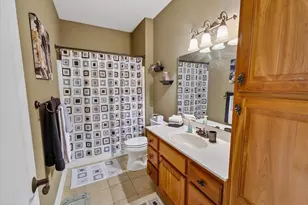 1053 Winged Foot Dr, Oregon, WI 53575 - Photo 35
