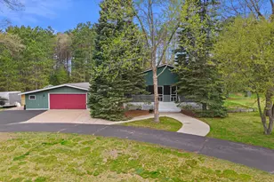 1102 S Archers Way, Nekoosa, WI 54457 - Photo 3