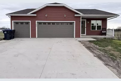524 Main Street, Juneau, WI 53039 - Photo 1