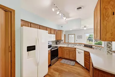 2896 Seminole Highway #7, Fitchburg, WI 53711 - Photo 17