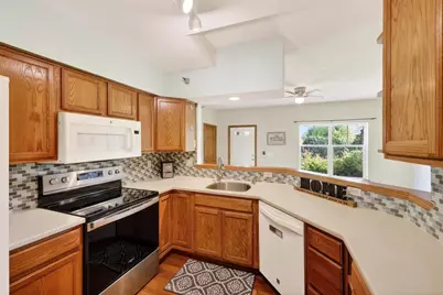 2896 Seminole Highway #7, Fitchburg, WI 53711 - Photo 19