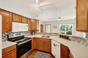 2896 Seminole Hwy, Fitchburg, WI 53711 - Photo 19