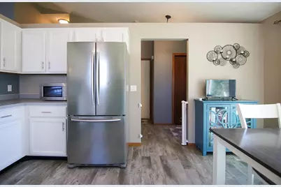 804 Whispering Way, Cottage Grove, WI 53527 - Photo 17