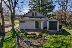 1109 Blaine St, Edgerton, WI 53534 - Photo 5
