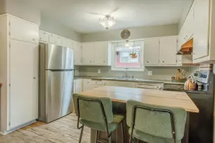 5104 Maher Ave, Madison, WI 53716 - Photo 7