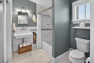 4912 St Annes Dr, Middleton, WI 53597 - Photo 29