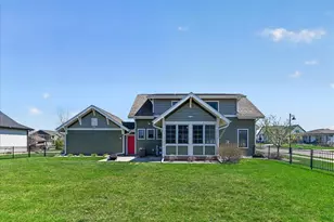 4912 St Annes Dr, Middleton, WI 53597 - Photo 3