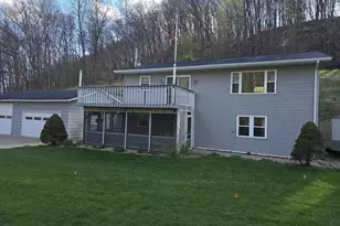 4811 Lynn Hollow Ln, Potosi,  53820 - Photo 3