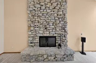 5 Wood Crest Ct, Madison, WI 53705 - Photo 5