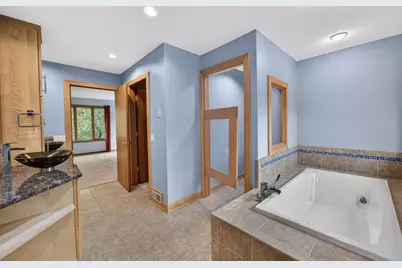 5 Wood Crest Court, Madison, WI 53705 - Photo 33