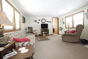 W1002 Laurie Ln, Montello, WI 53949 - Photo 5