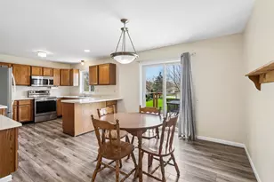 304 Hartford Cove, Waunakee, WI 53597 - Photo 13