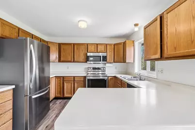 304 Hartford Cove, Waunakee, WI 53597 - Photo 11