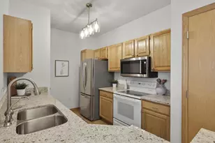 3154 Dorchester Way, Madison, WI 53719 - Photo 7