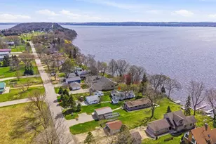 W3403 Orchard Ave, Green Lake, WI 54941 - Photo 5