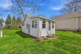 W3403 Orchard Ave, Green Lake, WI 54941 - Photo 9