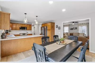 2028 Sandhill Drive, Prairie Du Sac, WI 53578 - Photo 17