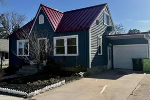 210 Academy St, Fox Lake, WI 53933 - Photo 3