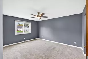 618 Robin Dr, Sun Prairie, WI 53590 - Photo 23