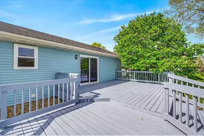 618 Robin Drive, Sun Prairie, WI 53590 - Photo 5