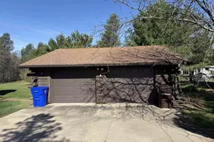 1037 11th Ave, Arkdale, WI 54613 - Photo 3