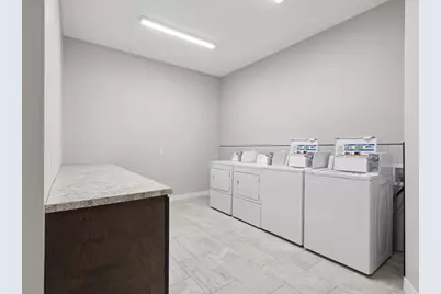 1040 1st Center Avenue, Brodhead, WI 53520 - Photo 17