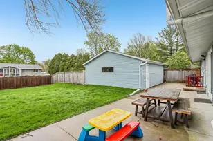 4614 Hamlet Pl, Madison, WI 53714 - Photo 39